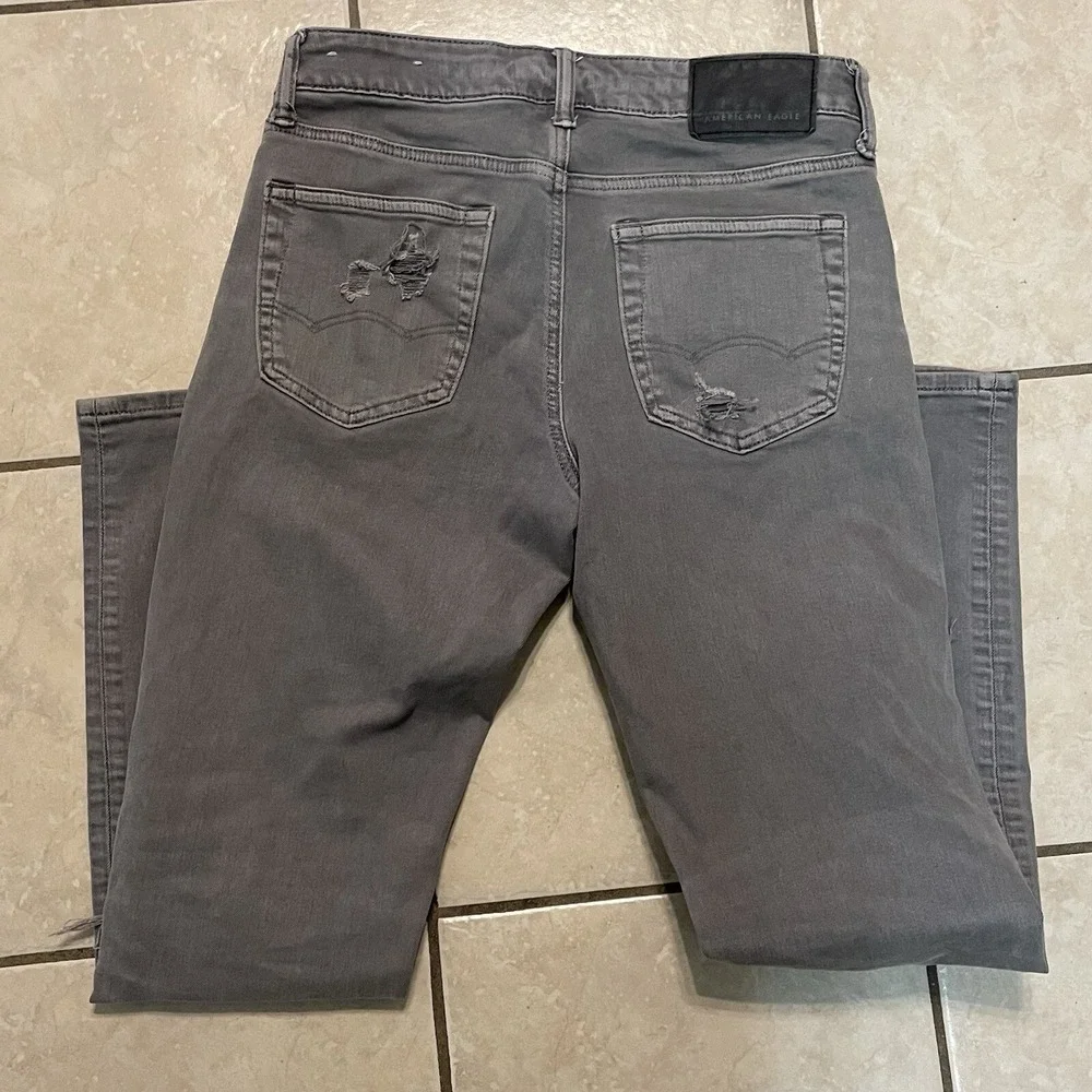 American Eagle AirFlex‎ 360 Skinny Jeans Men's 29x32 Gray Distressed